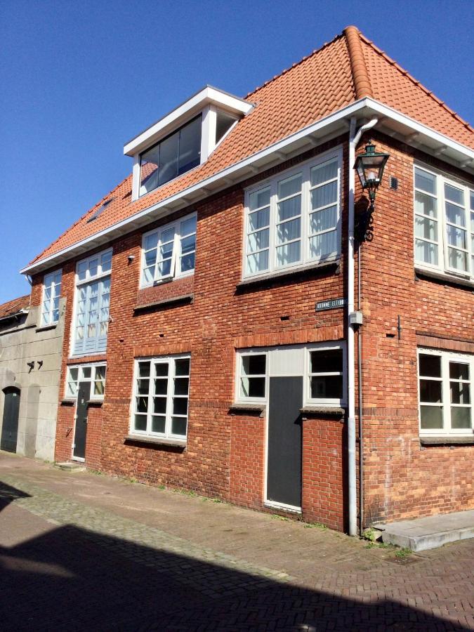 Pension Montmaertre Zierikzee Bagian luar foto