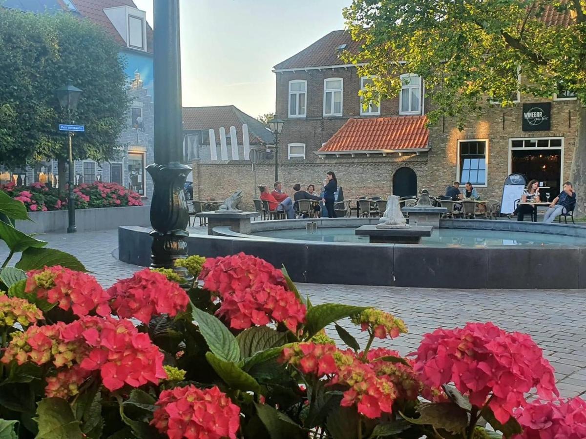 Pension Montmaertre Zierikzee Bagian luar foto